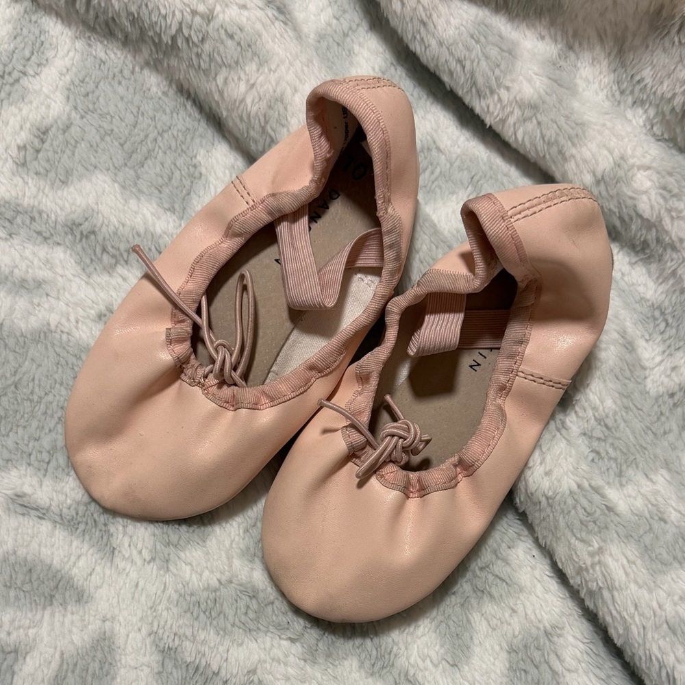 Used. Pink Ballet Flats. Size 10.